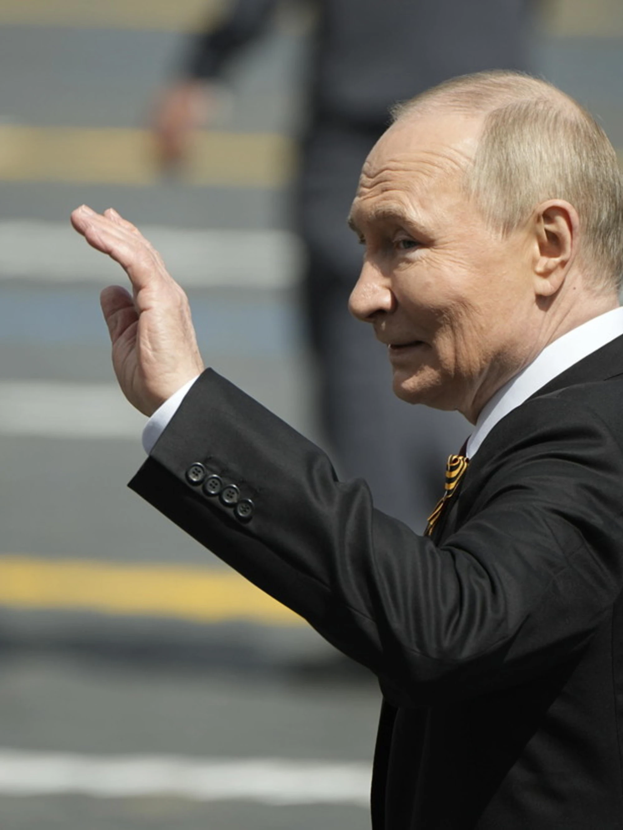 Lo yogurt di Putin, l’oro del Giappone, Trump e i camion