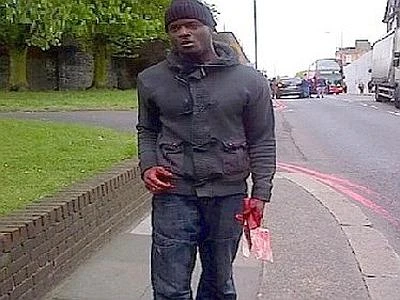 Soldato ucciso a colpi di machete Choc a Londra. "E' terrorismo"
