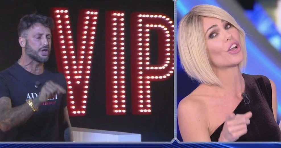 Fabrizio Corona, bomba su Ilary Blasi: "L'ho conosciuta da minorenne, quella storia di sess***", vendetta hard