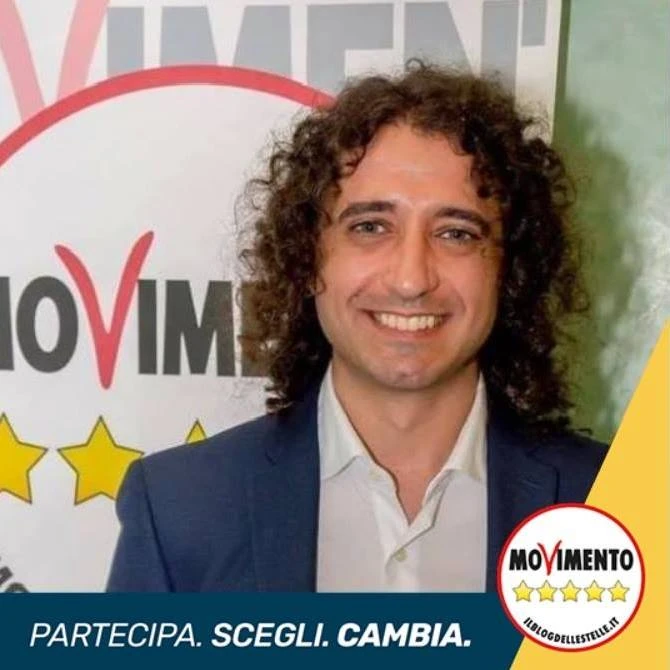 Movimento 5 stelle, terremoto in Calabria prima del voto: si dimette il coordinatore Paolo Parentela
