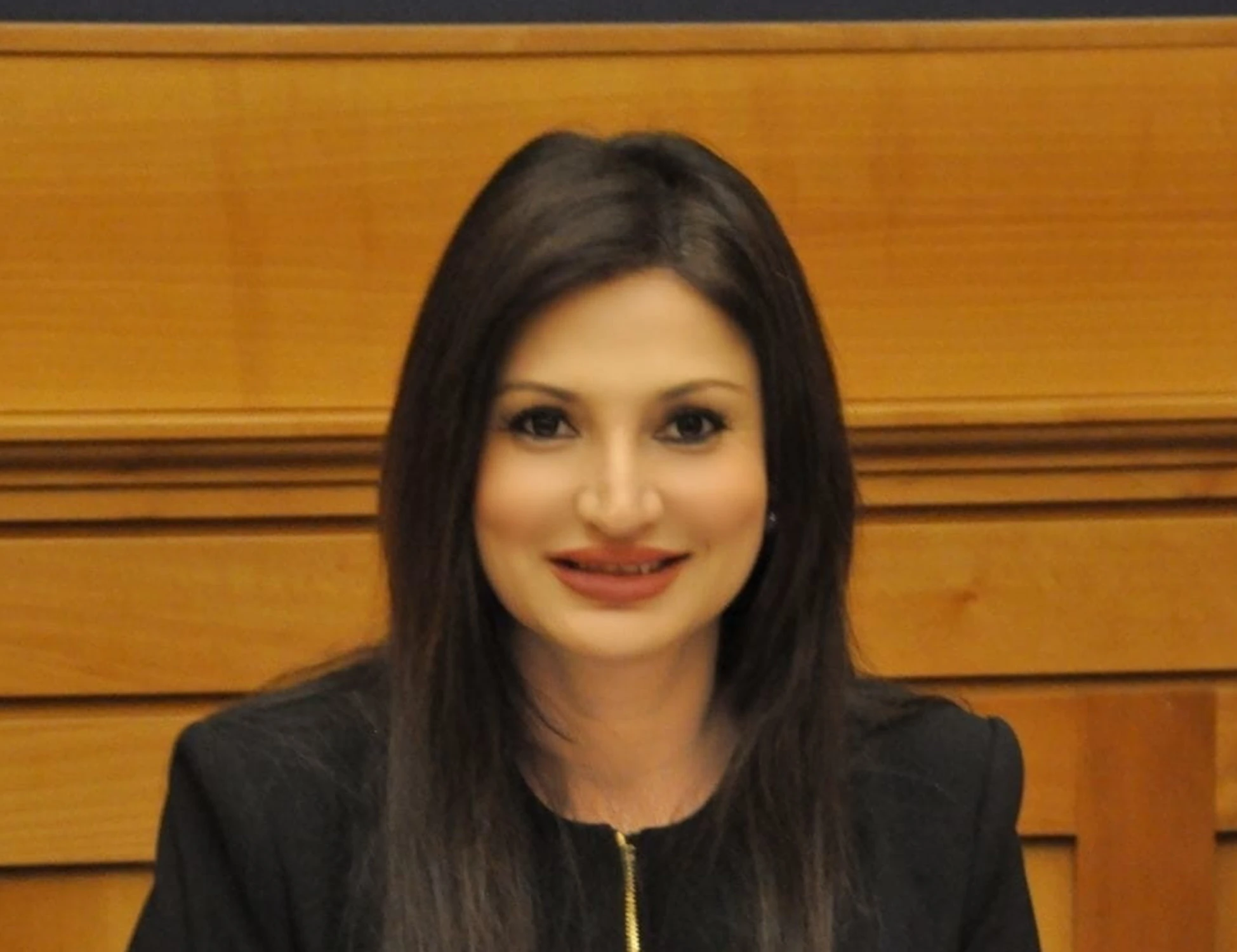 ANGELICA BIANCO (INTERGRUPPO PARLAMENTARE AI, EMPOWERMENT):" ETICA E LEGALITÀ GUIDA PER LA GOVERNANCE DELL’INTELLIGENZA ARTIFICIALE"