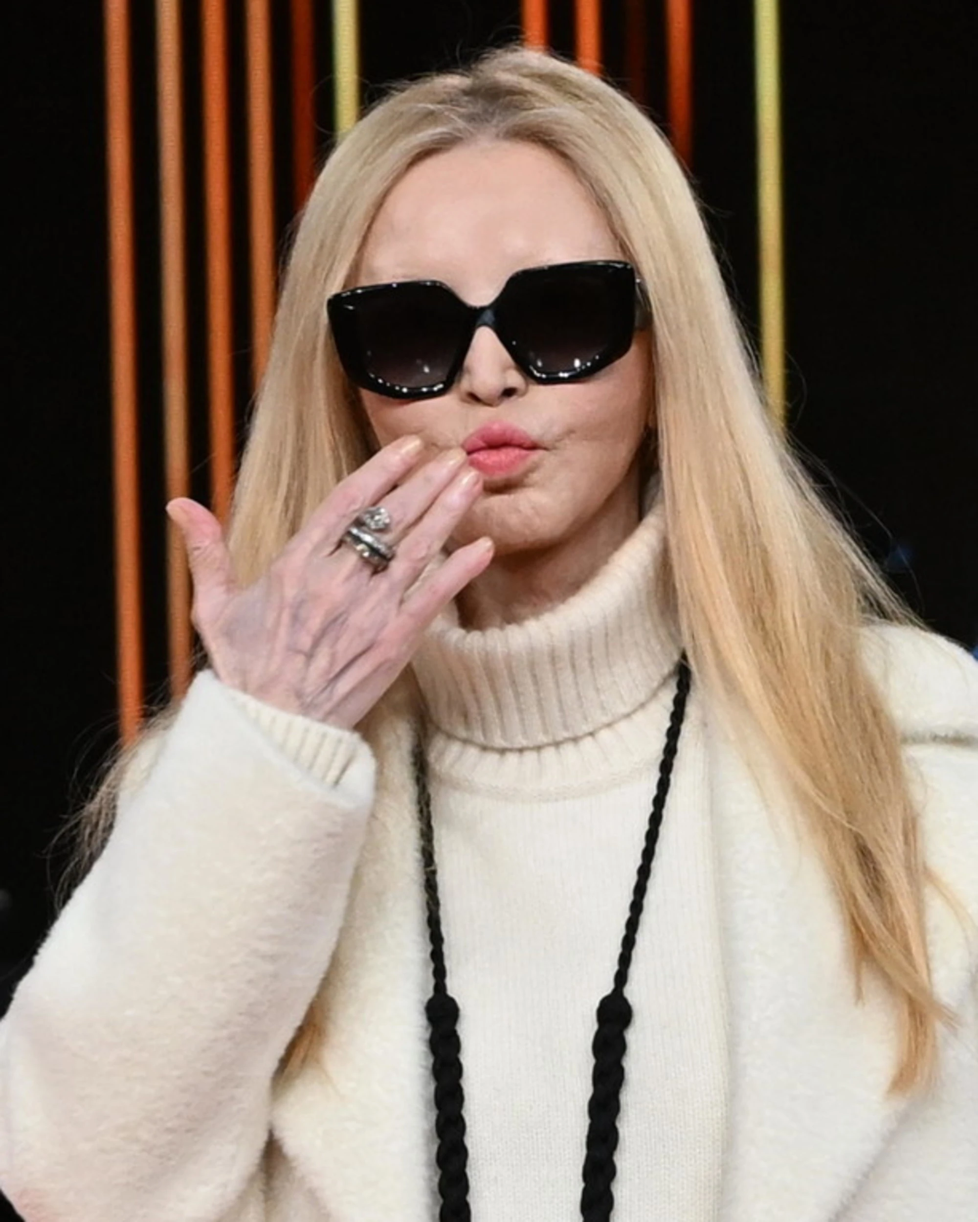 Patty Pravo, schiaffo al politicamente corretto: "Se mi fischiassero in strada..."