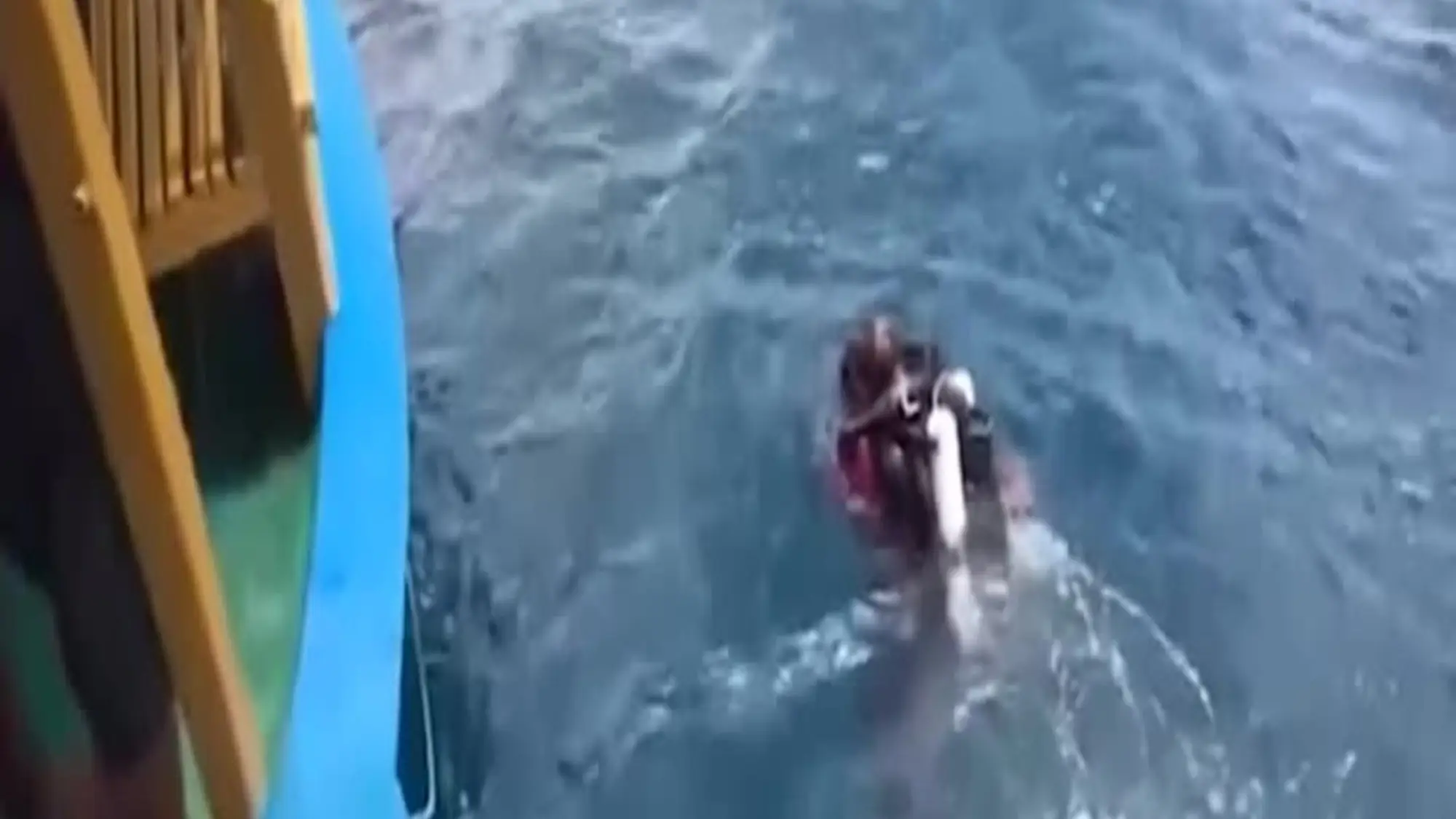 Maldive, recuperati i corpi dei sub italiani nella grotta di Alimathà