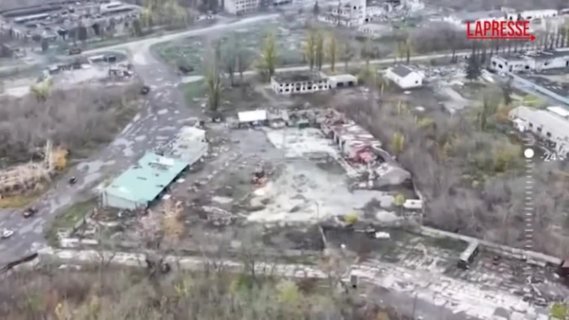 Russi avanzano in Ucraina, situazione difficile a Pokrovsk e Zaporizhzhia