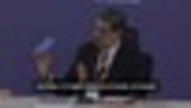 https://media.liberoquotidiano.it/Wb3fdIYRBCH8-7S7kuDU7-op7fcQ_D9I8EKBobfuV9A/width:800/quality:90/aW1hZ2VzLzIwMjUvMDkvMDIvMDk1NTQ2MDA4LWI3NDM3MmVjLWFjNDYtNDMzYi05ZWRmLWFmNjAyZmMxNzM4Mi5qcGc.webp
