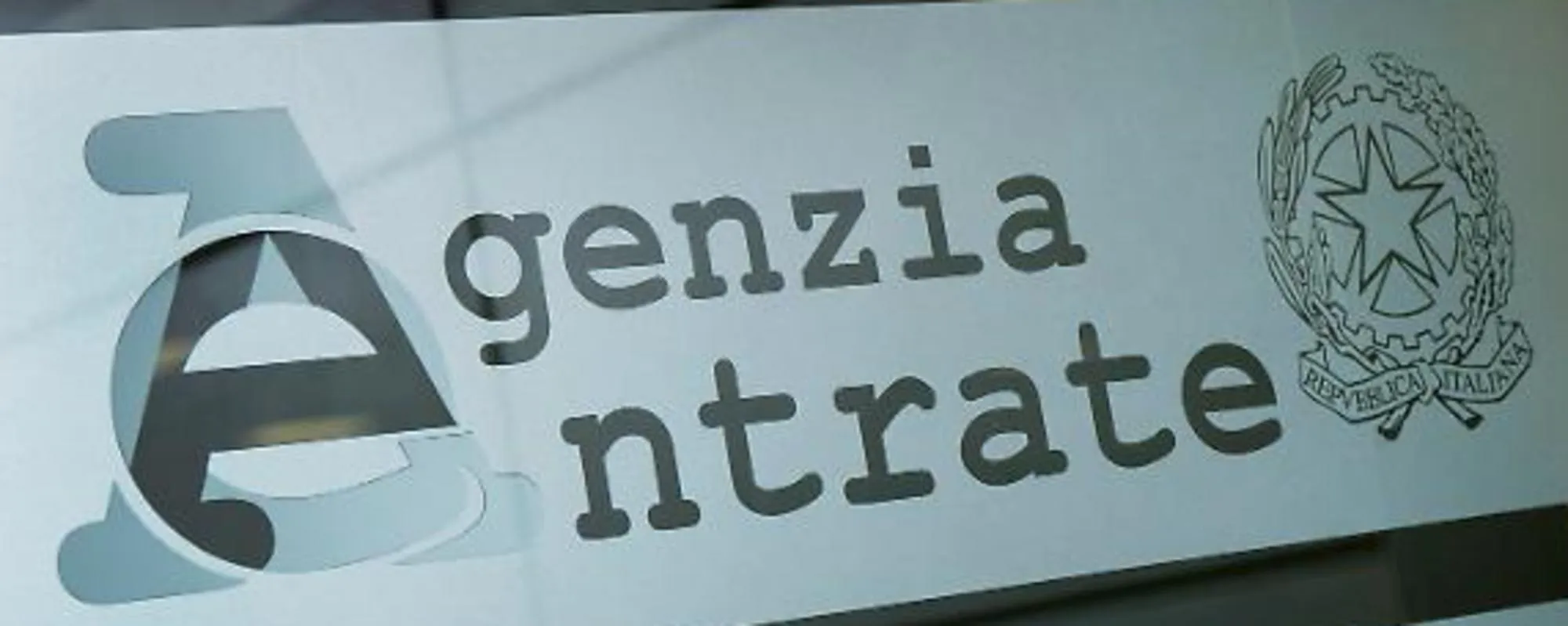 Fisco, l'ultima stretta: bonifici tra familiari, ecco cosa si rischia