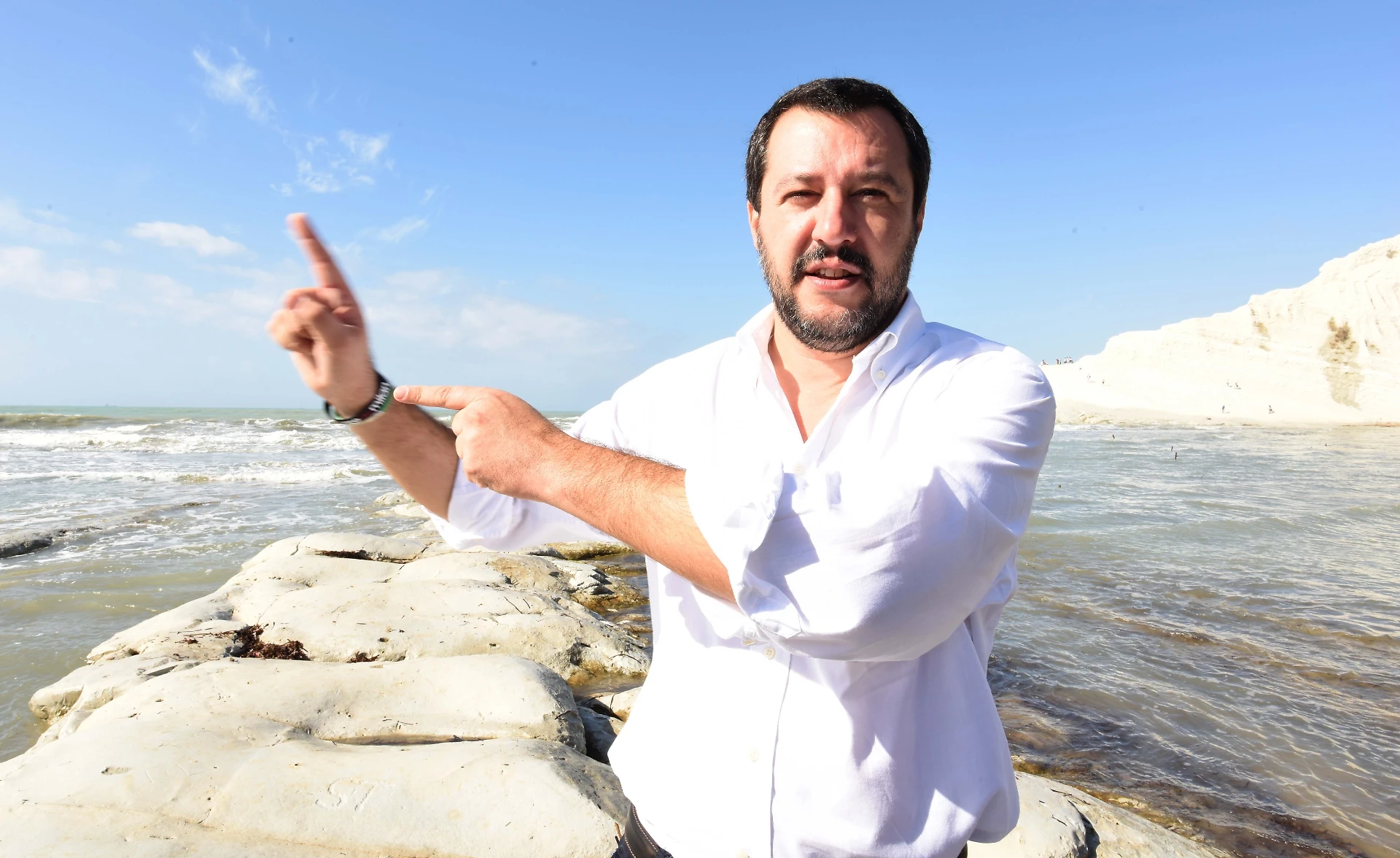 Matteo Salvini, immigrati: "Rispetto all'anno scorso 30mila sbarchi in meno"