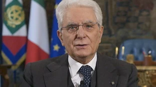 Sergio Mattarella risponde agli italiani: "Vi ringrazio, vicino a tutti voi. Pagina triste della nostra storia"