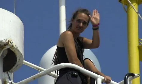 Sea Watch, Carola Rackete ora ha capito tutto: "La Germania mi ha lasciata sola. E il ministro Seehofer..."