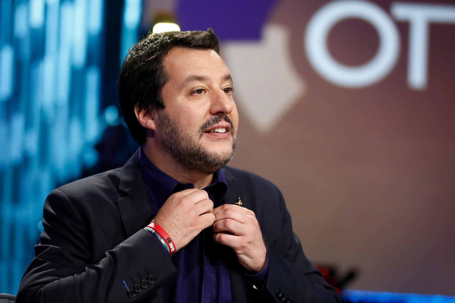 Aquarius, Verdi allo sbando: "Matteo Salvini va processato"