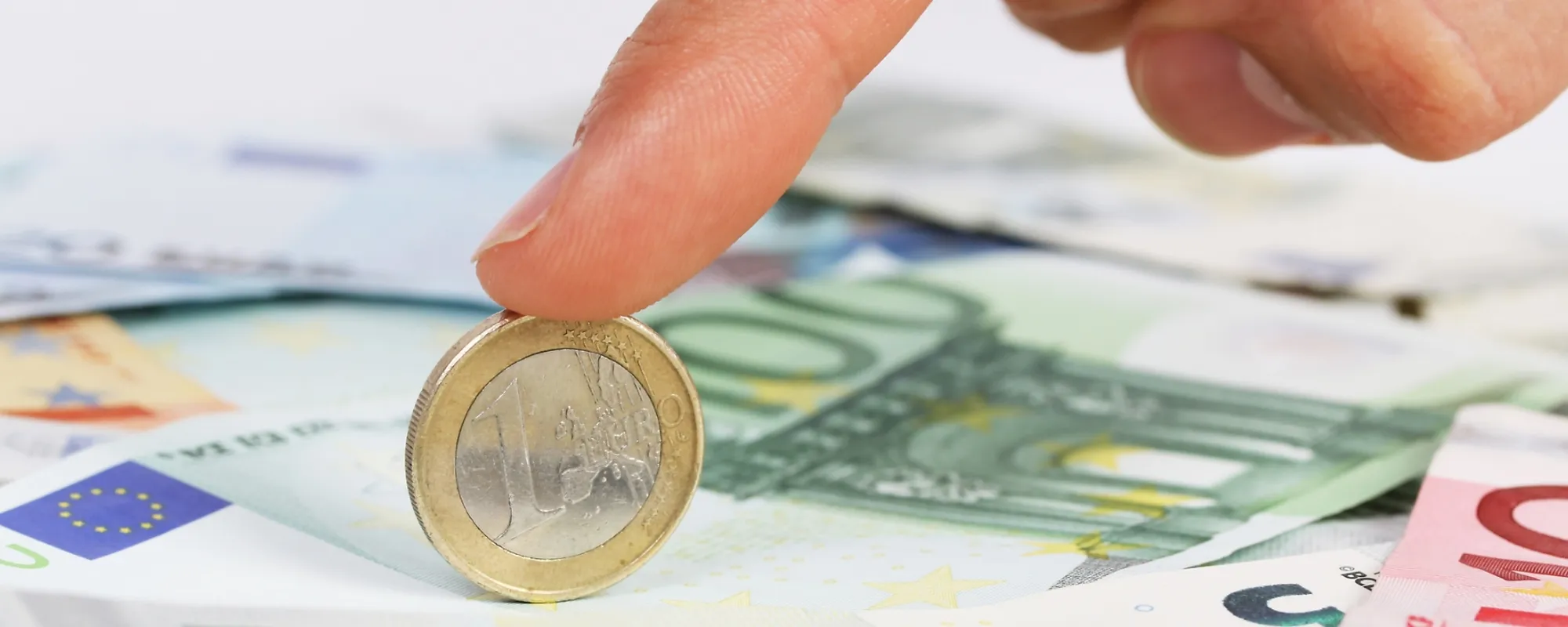 Leggi l'articolo: Imu e Tari, rivoluzione per milioni di italiani: nuove regole, cosa cambia
