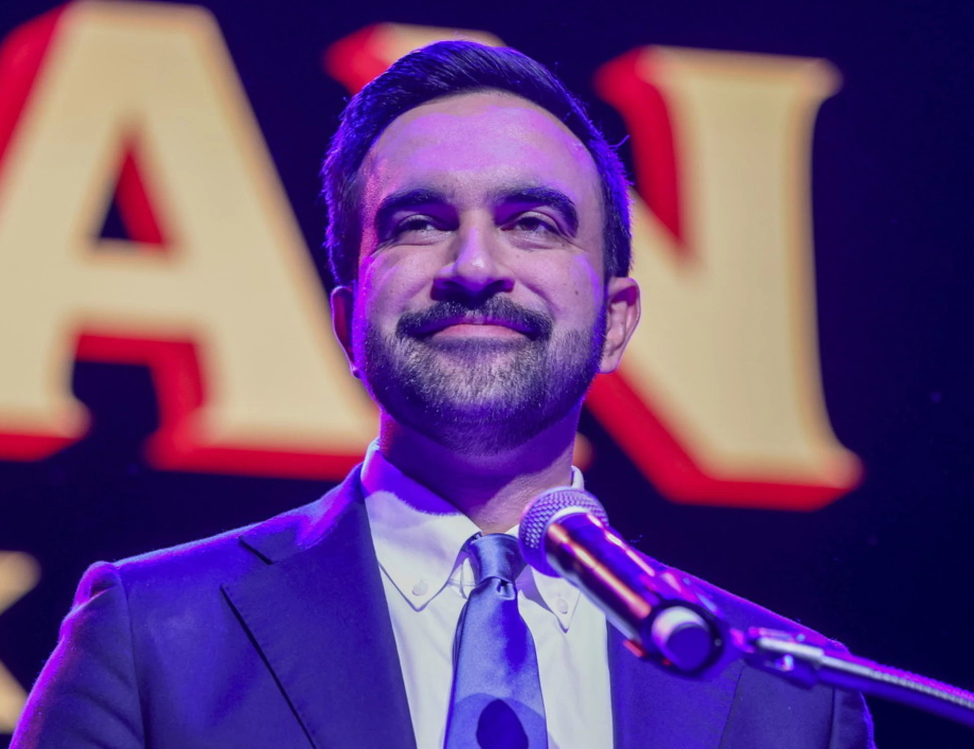 "Rivoluzione Mamdani": i fan dem sono in delirio