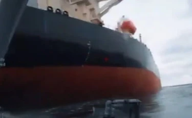 Germania sotto attacco, "la pista delle navi cargo russe": cosa sta emergendo