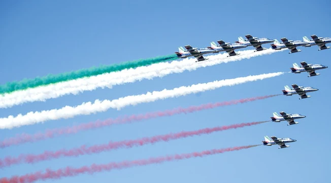 Frecce Tricolori, la sinistra all'attacco: "Seminano morte, non devono volare"