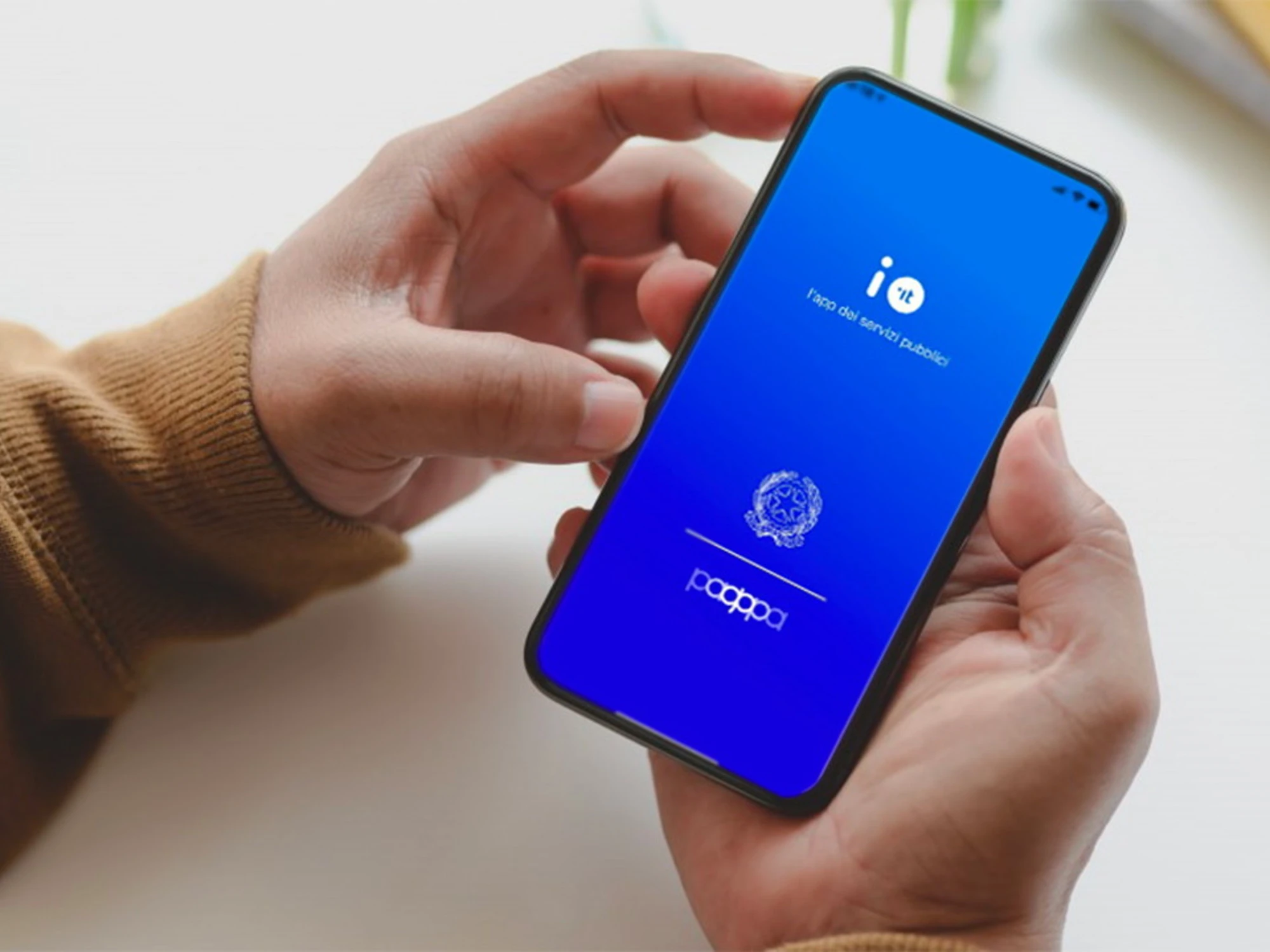 App Io, ecco come risparmiare sulle commissioni: addio costi inutili