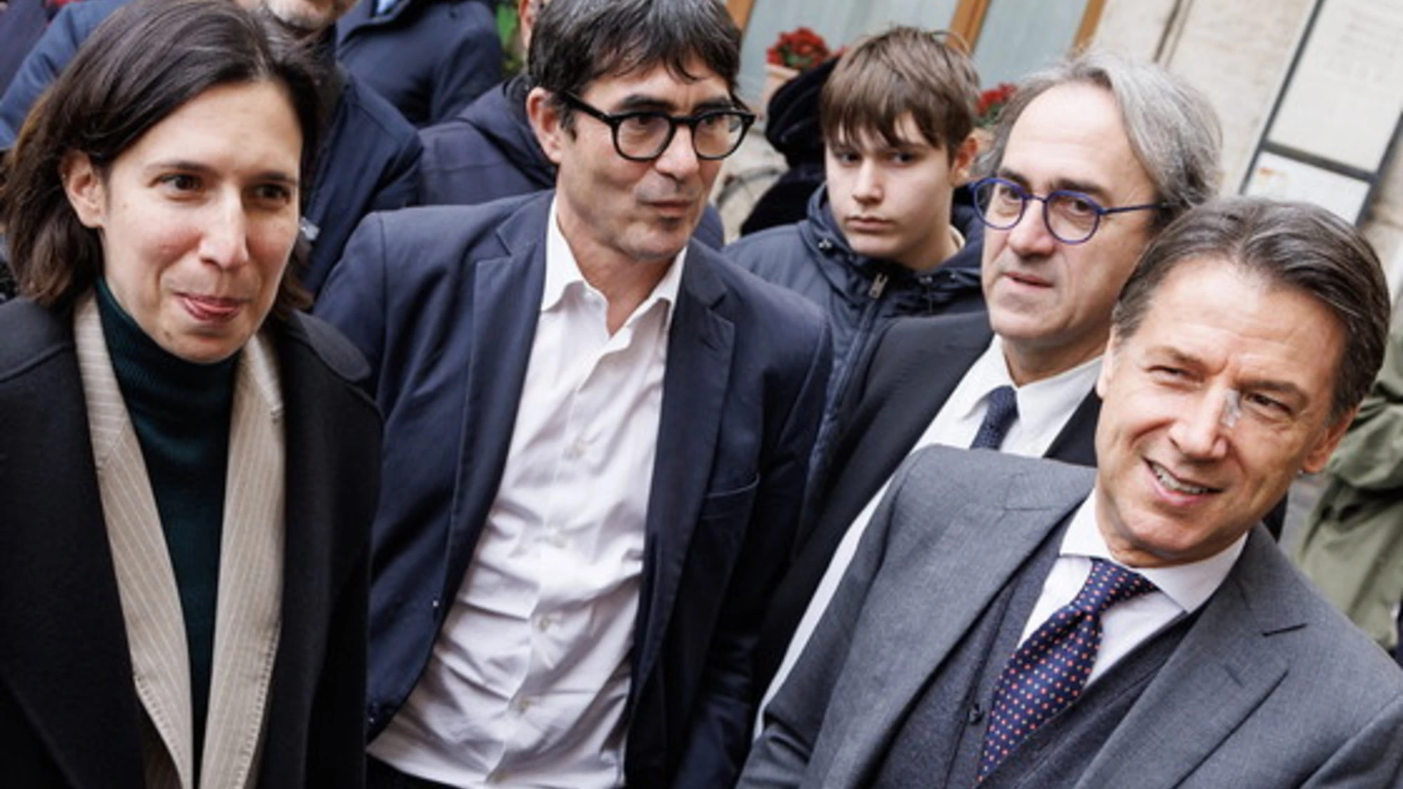 Cosa avrebbe fatto in questa situazione globale un governo di centrosinistra?