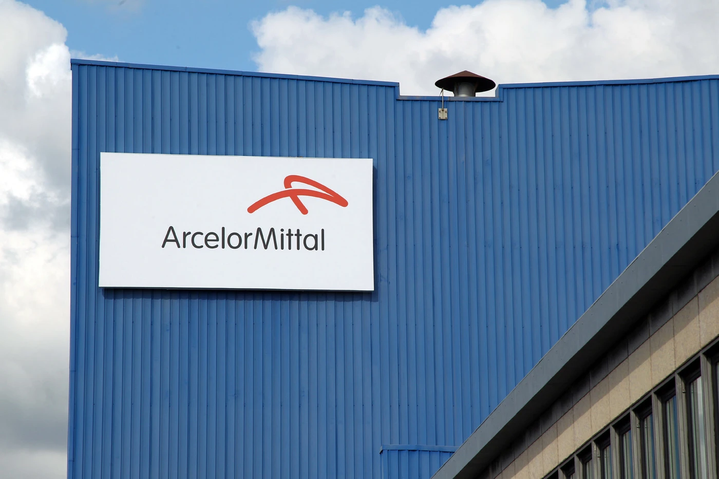 Ilva, l'ad Morselli conferma l'addio. Patuanelli: "Prendono in giro lo Stato"