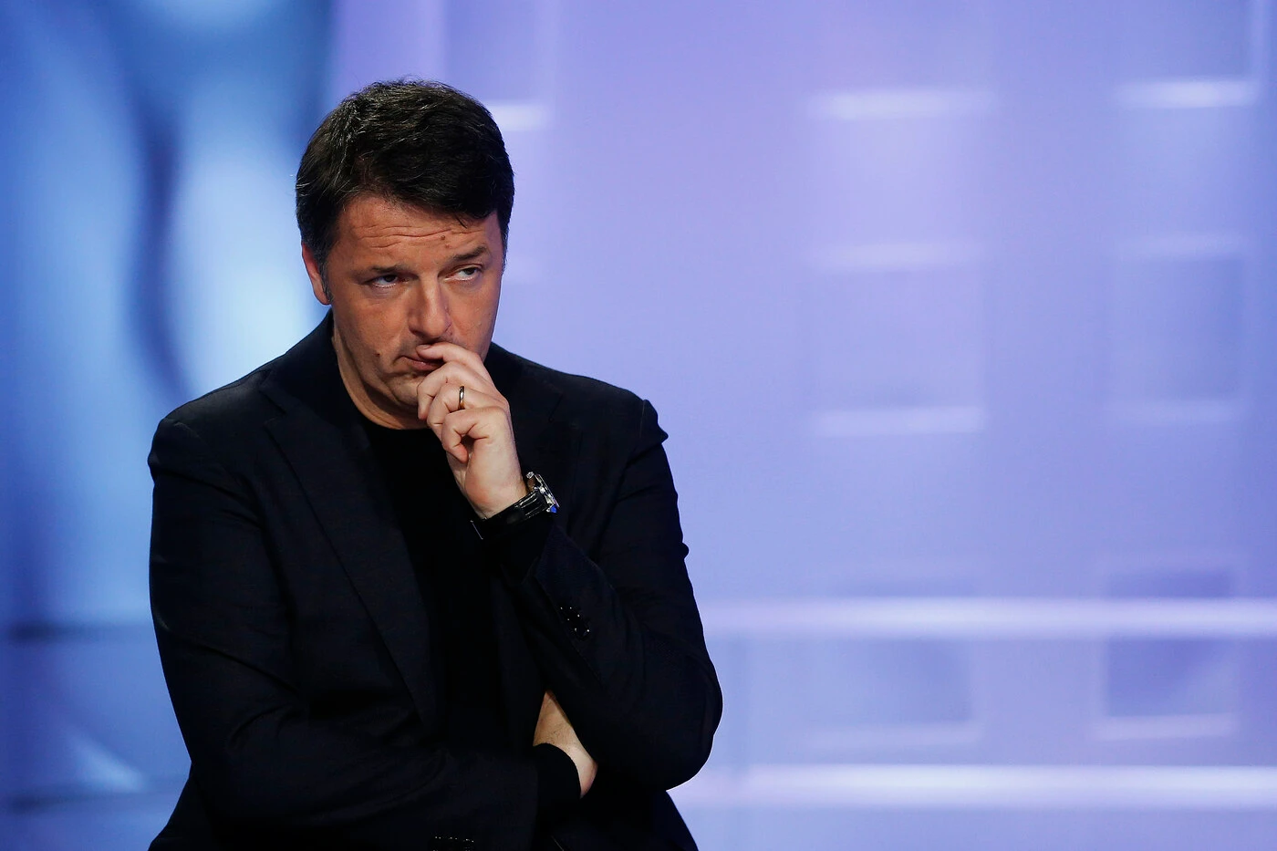 Matteo Renzi, la voce scomoda che gira nel Pd: "Perché fa il perseguitato", svelato il suo vero piano?