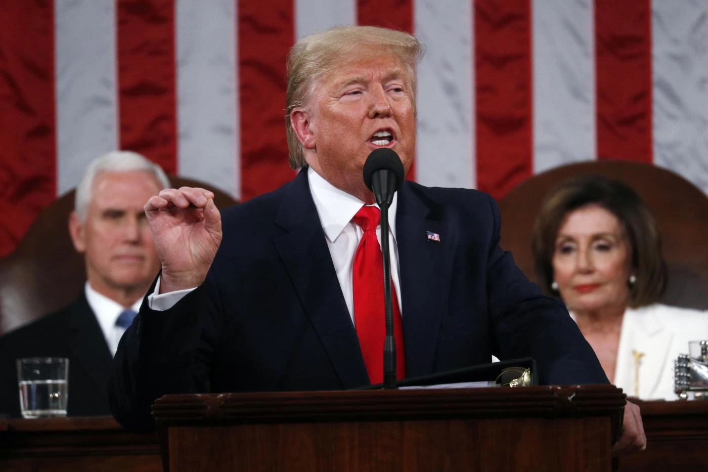 Impeachment, Donald Trump assolto dall'accusa di abuso di potere: ecco chi ha votato contro
