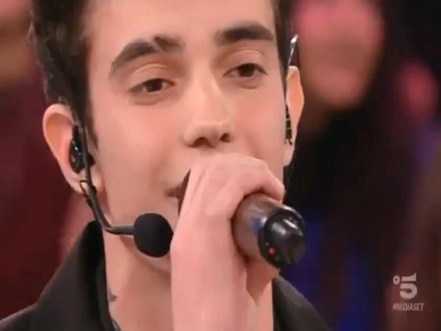 Amici, Daniel Piccirillo scherza con il fuoco: disastro in diretta, scorda tutto ma nel tempo libero...