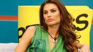Grande Fratello Vip, Dayane Mello esce? "Stanca di soffrire": improvvisa crisi di pianto, la voce su Signorini