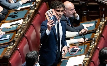 Galeazzo Bignami sbertuccia Pd e M5s in aula: "Segnatevi la data del 4 settembre"