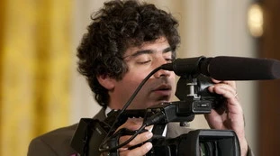 Arun Chaudhary : chi è l'americano che aiuta il Pd, Meloni nel mirino