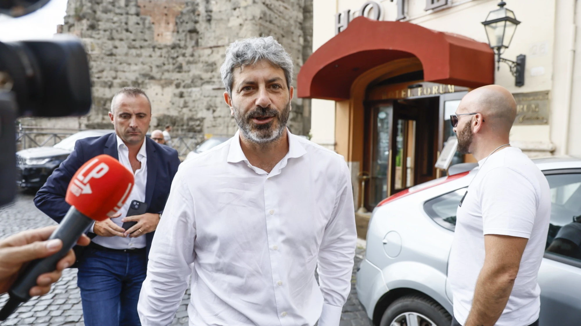 Salvini umilia Fico, "quali chiavi gli affiderei"