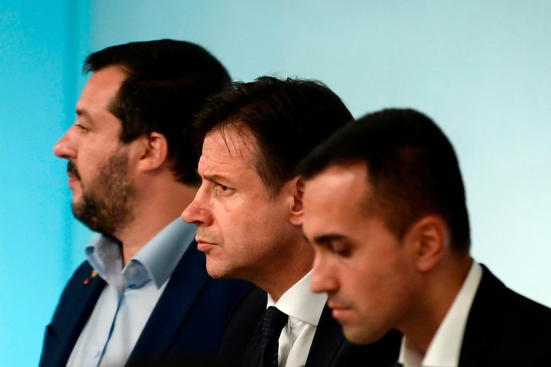 Manovra, il crollo di nervi di Luigi Di Maio: "Se non c'è Matteo Salvini non ci vado nemmeno io"