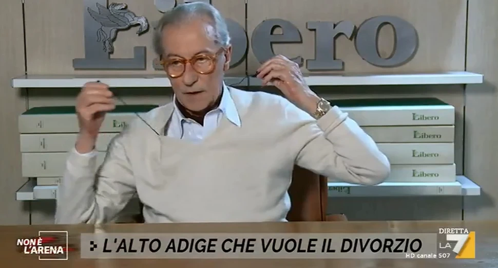 Vittorio Feltri lascia Non è l'Arena dopo la lite con la Biancofiore: "Studiala tu la storia, cog*****"