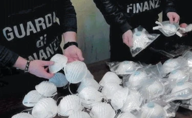 Covid, il grande affare delle mascherine cinesi