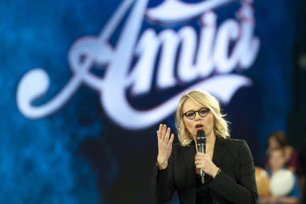 Maria De Filippi svela una grande novità: Amici Vip. Ecco quando uscirà e chi saranno i volti noti