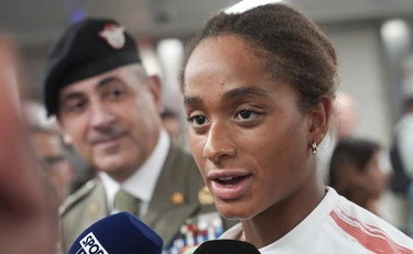 Sara Curtis, "mai come Sinner": la bordata contro i calciatori "ignoranti e arroganti"