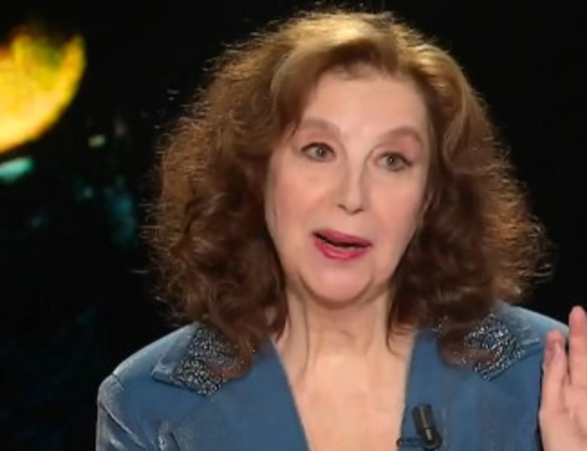 Belve, Stefania Sandrelli proibita: "Dove ho fatto sesso con Gino Paoli"