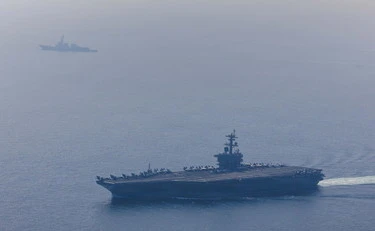 Trump, dopo l'Iran tocca a Cuba? "La portaerei Lincoln a 100 metri dalla costa"