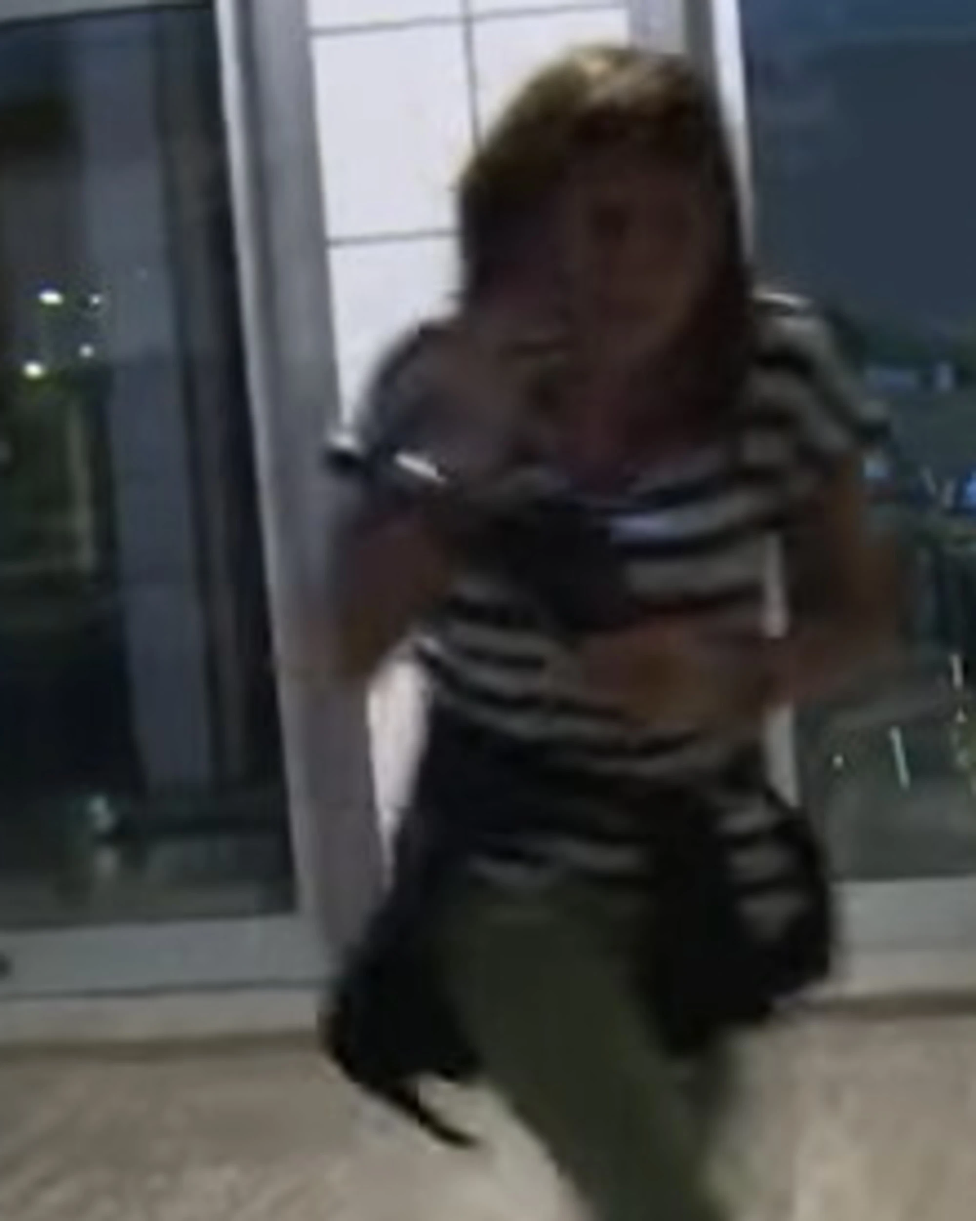 Porta a Porta, aggressione alla troupe: fermato 17enne marocchino