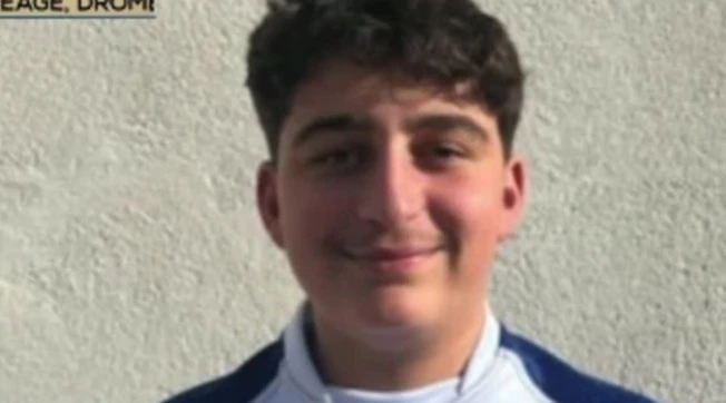 Thomas ucciso nella spedizione anti-bianchi, la sinistra esulta