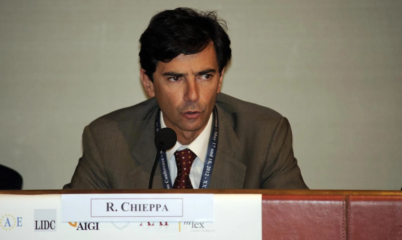Giuseppe Conte, Roberto Chieppa, suo tecnico di fiducia, va piazzato: ecco cosa gli riserva il premier