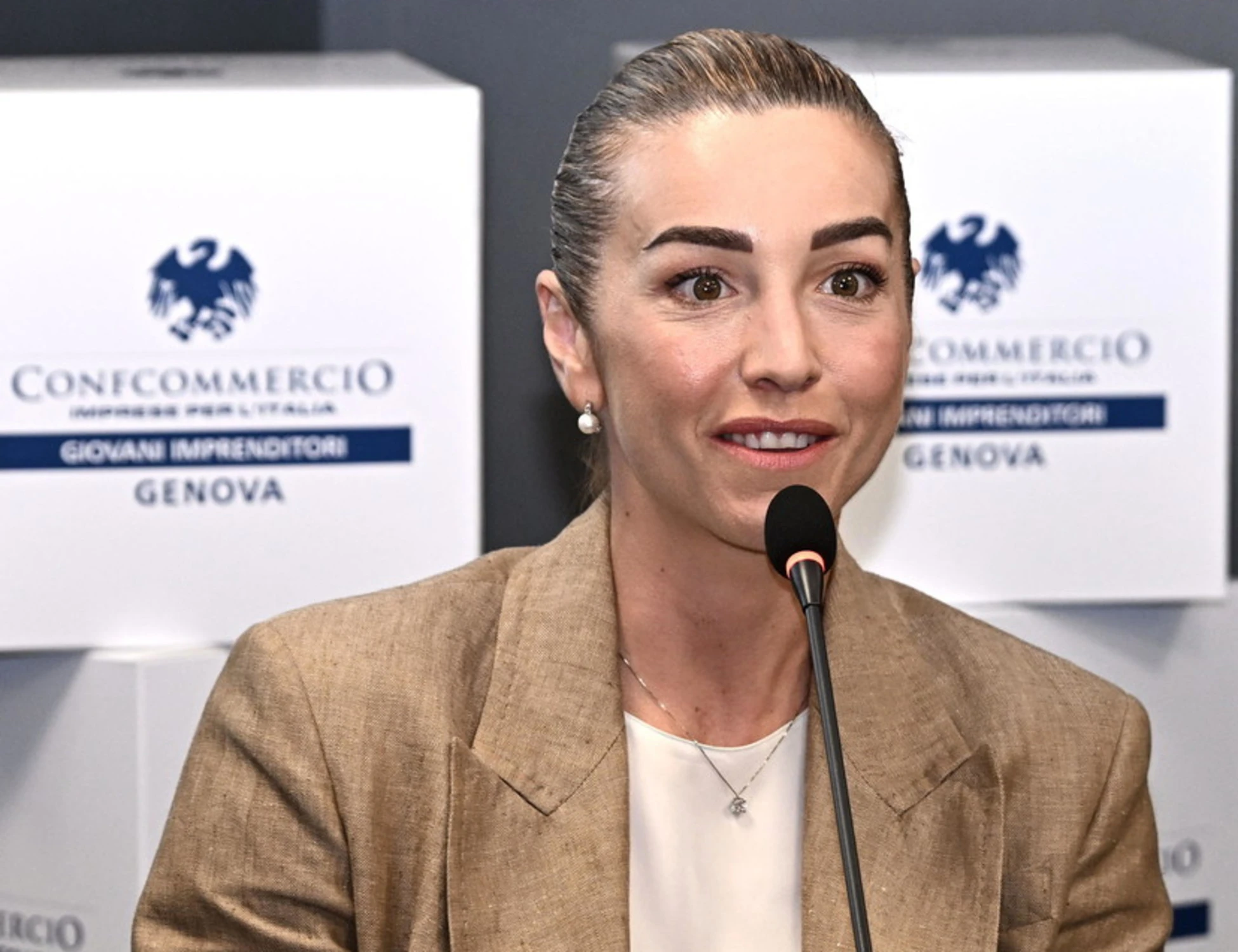 Silvia Salis stanga subito i genovesi: rivolta in citt&agrave;