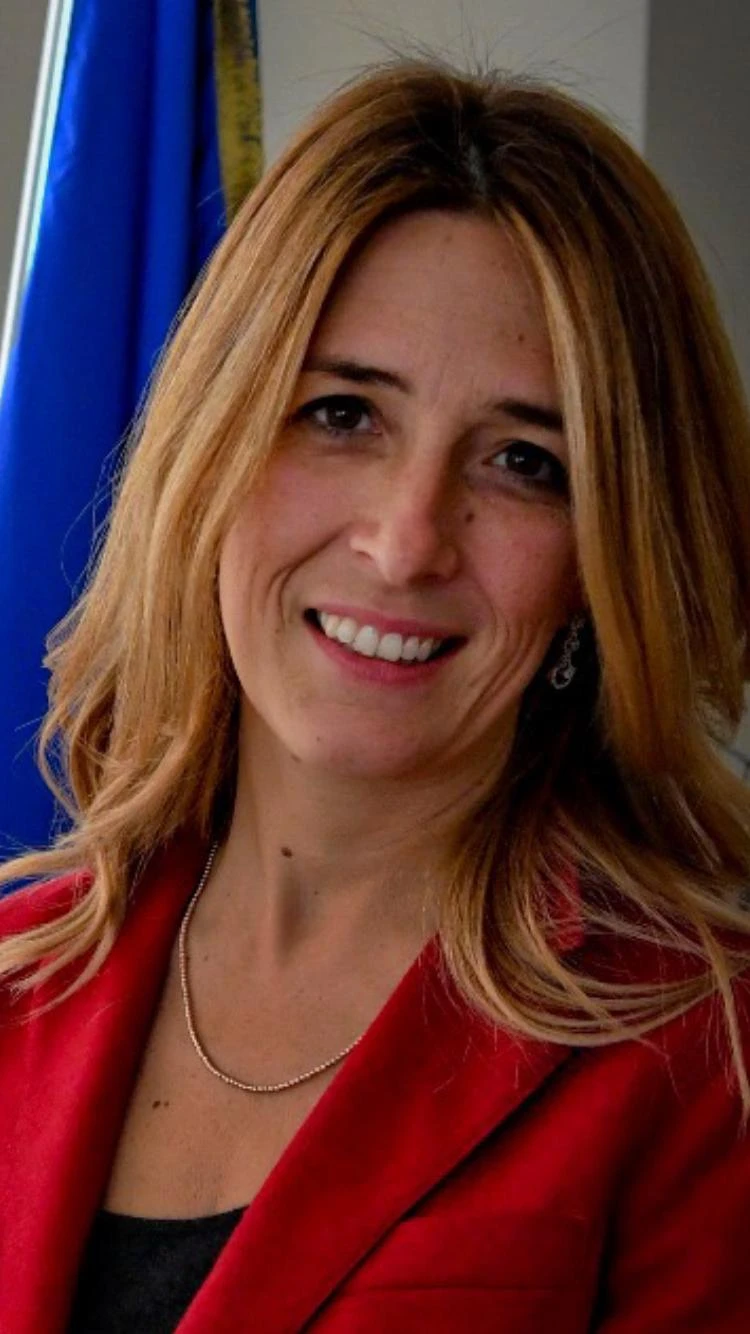 Regione Campania, la missione dell'assessore Chiara Marciani: recuperare 50 papà violenti