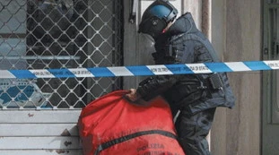 Milano, "bomba elettorale": il mistero che sconvolge l'Italia