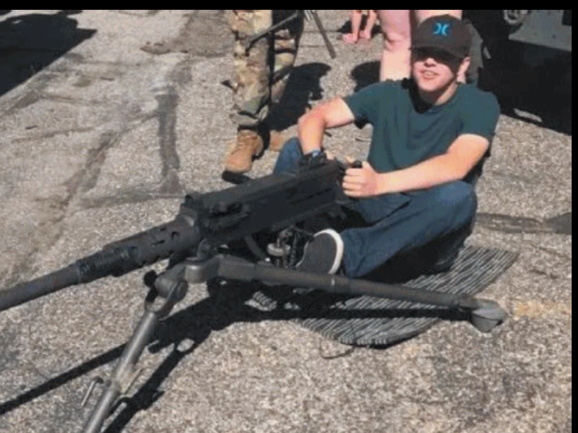 Quello studente modello mormone fra videogame e armi di ogni tipo