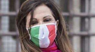 Daniela Santanchè senza filtri: "Berlusconi? Si goda il suo tempo. Salvini? Occhio a Renzi", poi le stoccate a Zingaretti e Conte