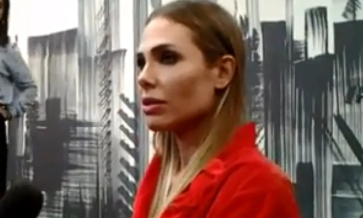 Grande Fratello Vip, disastro in italiano di Ilary Blasi: "Ero impegnata a fare i..."