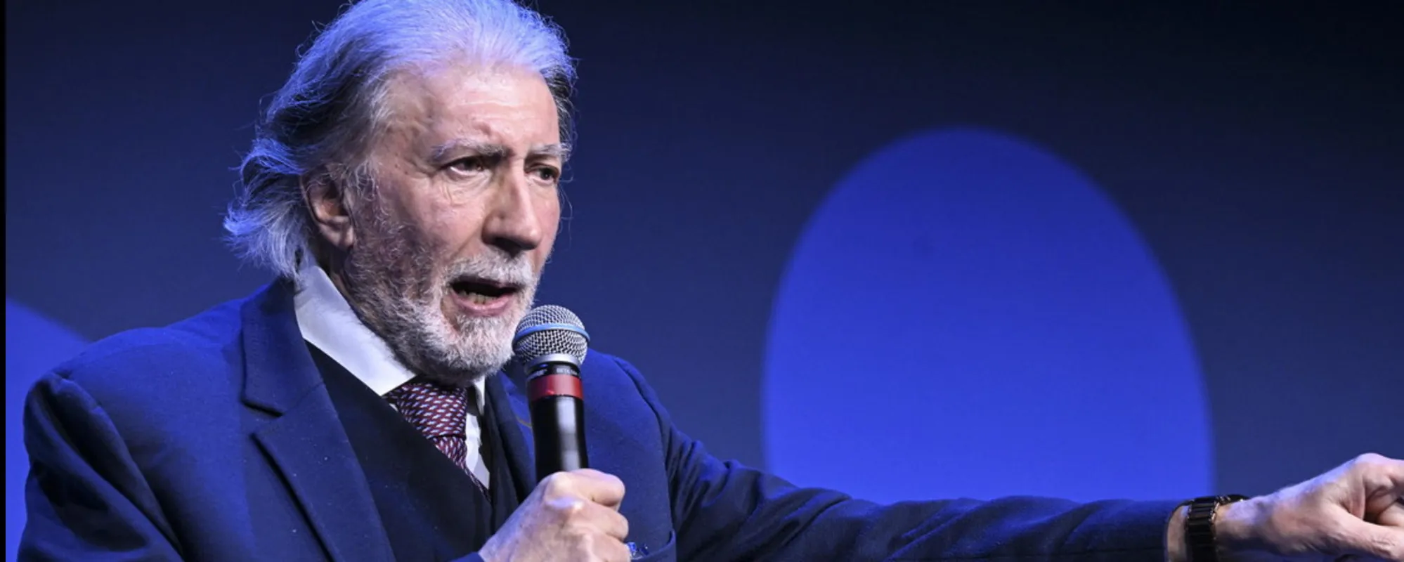 "Attacco inaudito e vergognoso al gruppo Angelucci": la politica reagisce al fango grillino