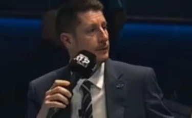 Sinner e Alcaraz, sospeso il match per 11 minuti: "Malore in tribuna"