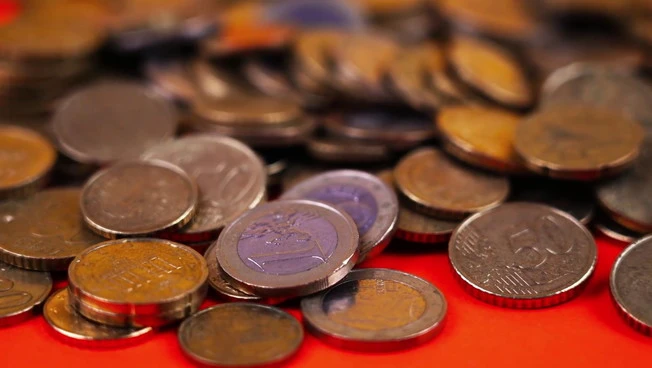 Inflazione, Eurostat corregge al ribasso il dato sull'inflazione