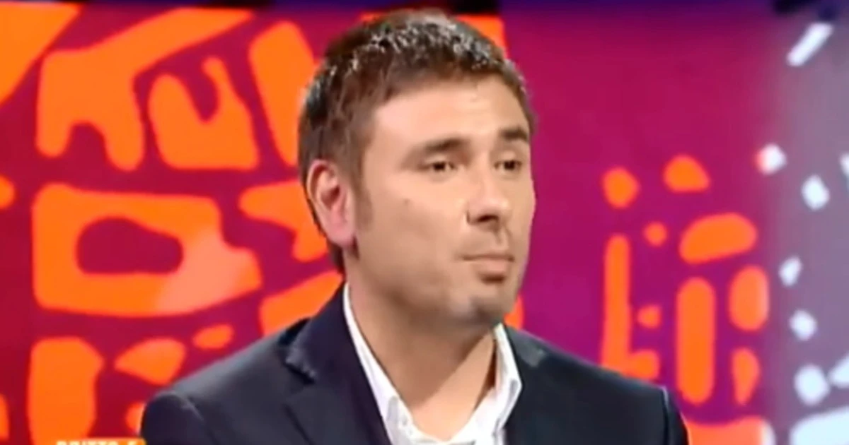 Alessandro Di Battista contro Salvini: "Come il geometra di Fantozzi, ti ingozzi di casoeûla ma non sai nulla"