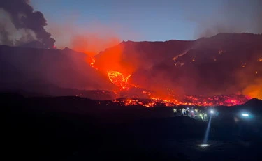 Colpito da un fulmine durante l'escursione sull'Etna: morto turista a 30 anni