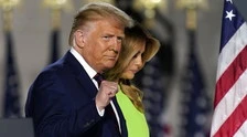 Donald Trump, vergogna contro il presidente: "I soldati americani morti? Perdenti e sfigati". Spunta anche Melania